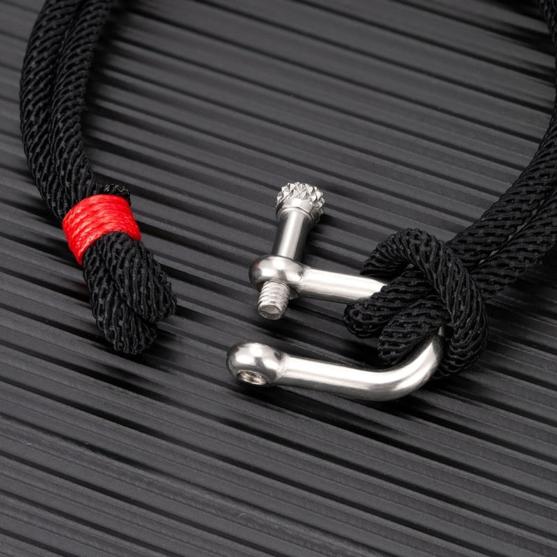 Shape Shackle Survival Bracelet