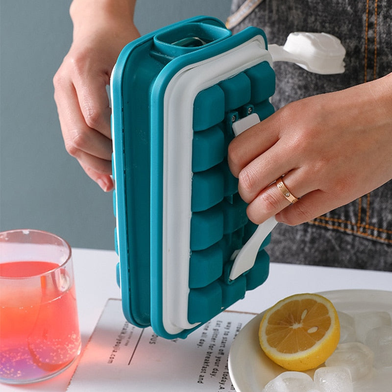 Pull Fast Ice Ball Maker