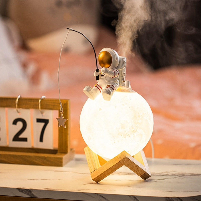 Space Moon Humidifier Lamp