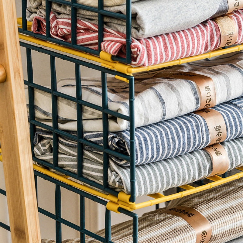 Folding hanging storage rack
